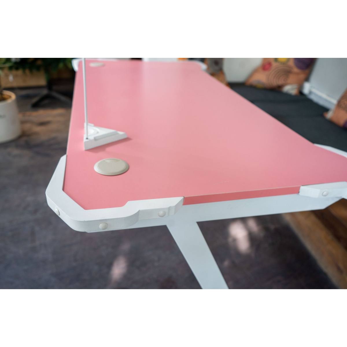 Bàn E-DRA Z Tank - v2